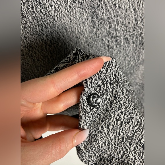 Lululemon Ready To Rulu Hoodie in Luon Spray Jacquard White Black Size 8 - Picture 14 of 16